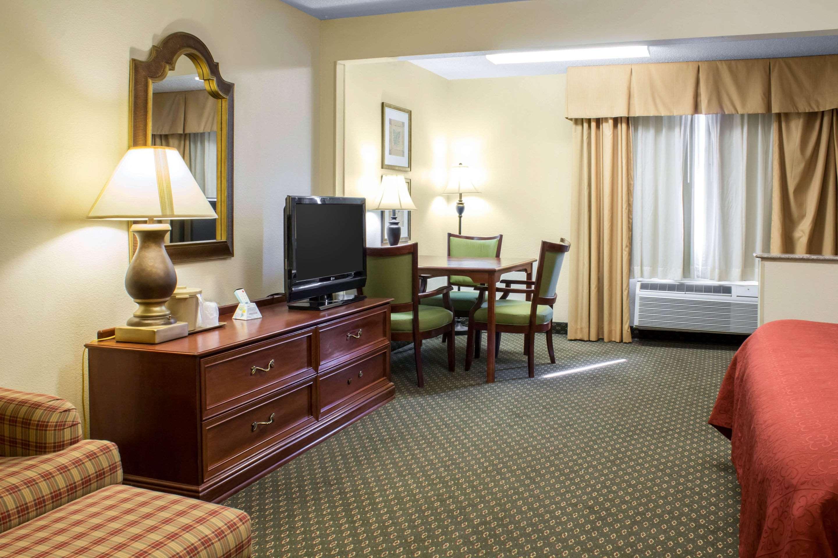 Quality Inn & Suites Су-сити Экстерьер фото